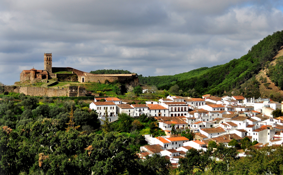 Abierto Plazo de Solicitudes 2 Plazas Policía Local Ayuntamiento de Almonaster la Real (Huelva)