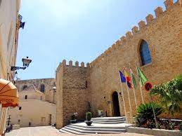 Abierto Plazo de Solicitudes 5 Plazas de Auxiliar Administrativo/a Ayuntamiento de Rota (Cádiz)